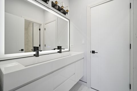 Tiny photo for 38 Washington Street, Glenview, IL 60025 (MLS # 12585740)