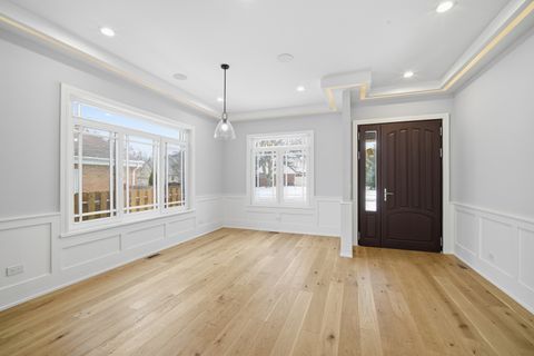 Tiny photo for 38 Washington Street, Glenview, IL 60025 (MLS # 12585740)