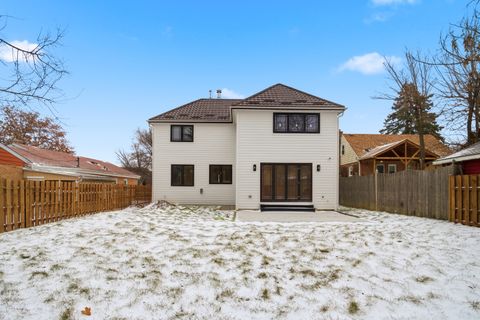 Tiny photo for 38 Washington Street, Glenview, IL 60025 (MLS # 12585740)