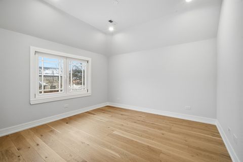 Tiny photo for 38 Washington Street, Glenview, IL 60025 (MLS # 12585740)