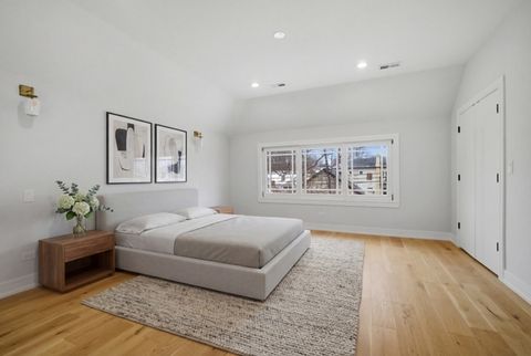 Tiny photo for 38 Washington Street, Glenview, IL 60025 (MLS # 12585740)