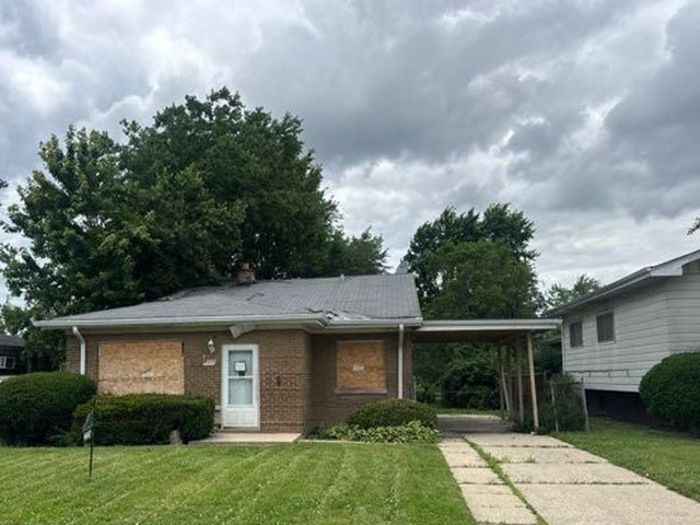 4447 Idlewild Lane