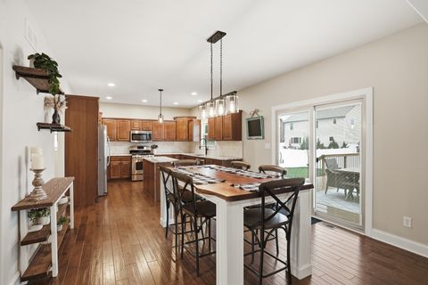 Tiny photo for 12794 Connecticut Street, Crown Point, IN 46307 (MLS # 12617500)
