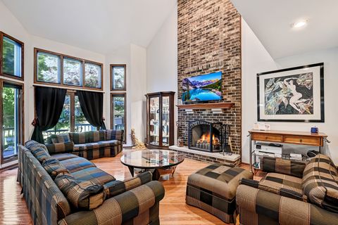 Tiny photo for 8826 Carlisle Court, Darien, IL 60561 (MLS # 12482930)