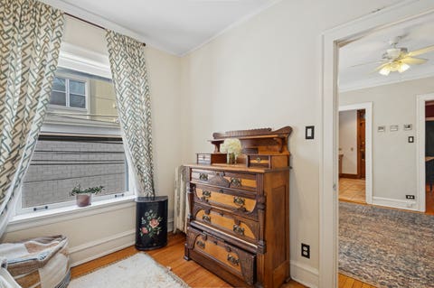 Tiny photo for 728 1/2 Hinman Avenue #2S, Evanston, IL 60202 (MLS # 12555138)