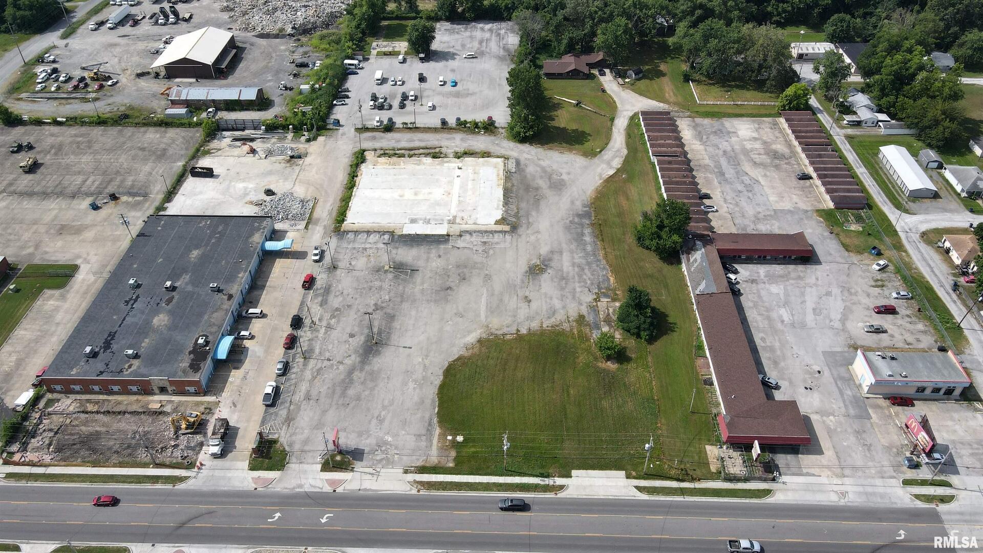 1001 W MAIN Street