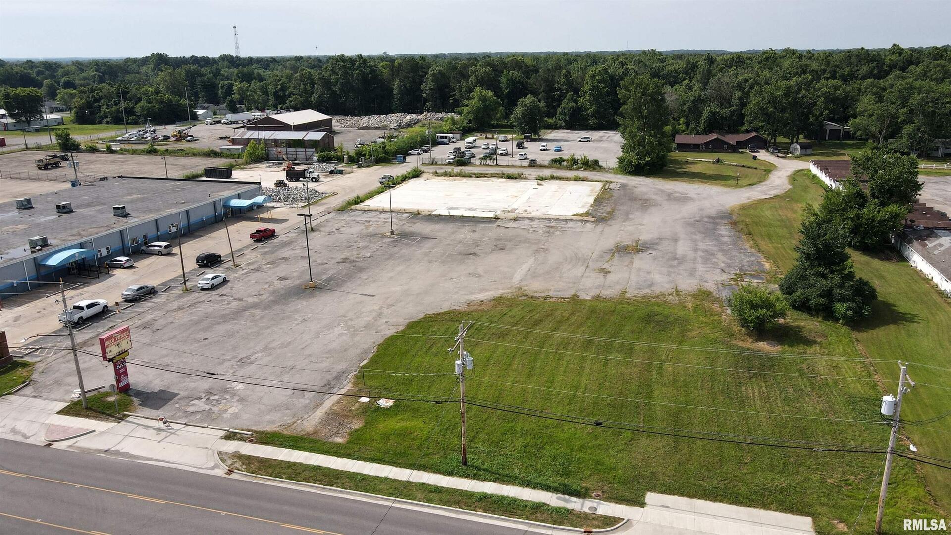 1001 W MAIN Street