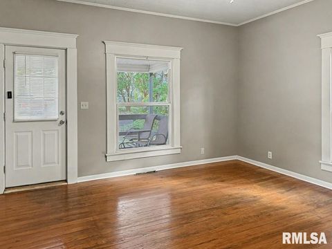 Tiny photo for 501 S 7TH Street, Herrin, IL 62948 (MLS # QC4269310)