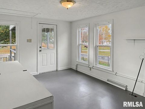 Tiny photo for 501 S 7TH Street, Herrin, IL 62948 (MLS # QC4269310)