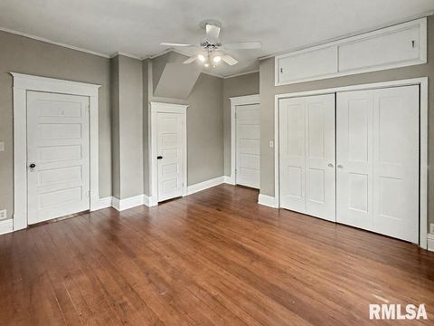 Tiny photo for 501 S 7TH Street, Herrin, IL 62948 (MLS # QC4269310)