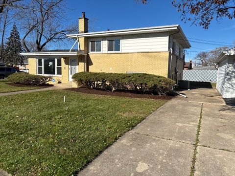 Tiny photo for 191 Kathleen Lane, Chicago Heights, IL 60411 (MLS # 12541175)
