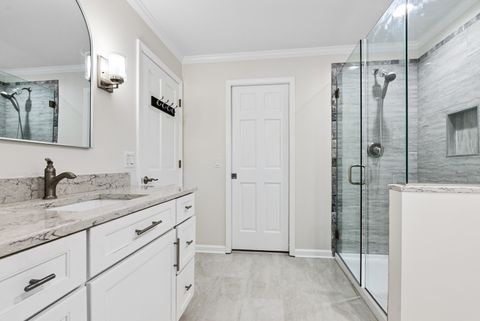 Tiny photo for 22W364 Glen Park Road, Glen Ellyn, IL 60137 (MLS # 12527345)