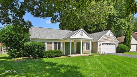 Tiny photo for 2935 Evergreen Lane, Aurora, IL 60502 (MLS # 12663018)
