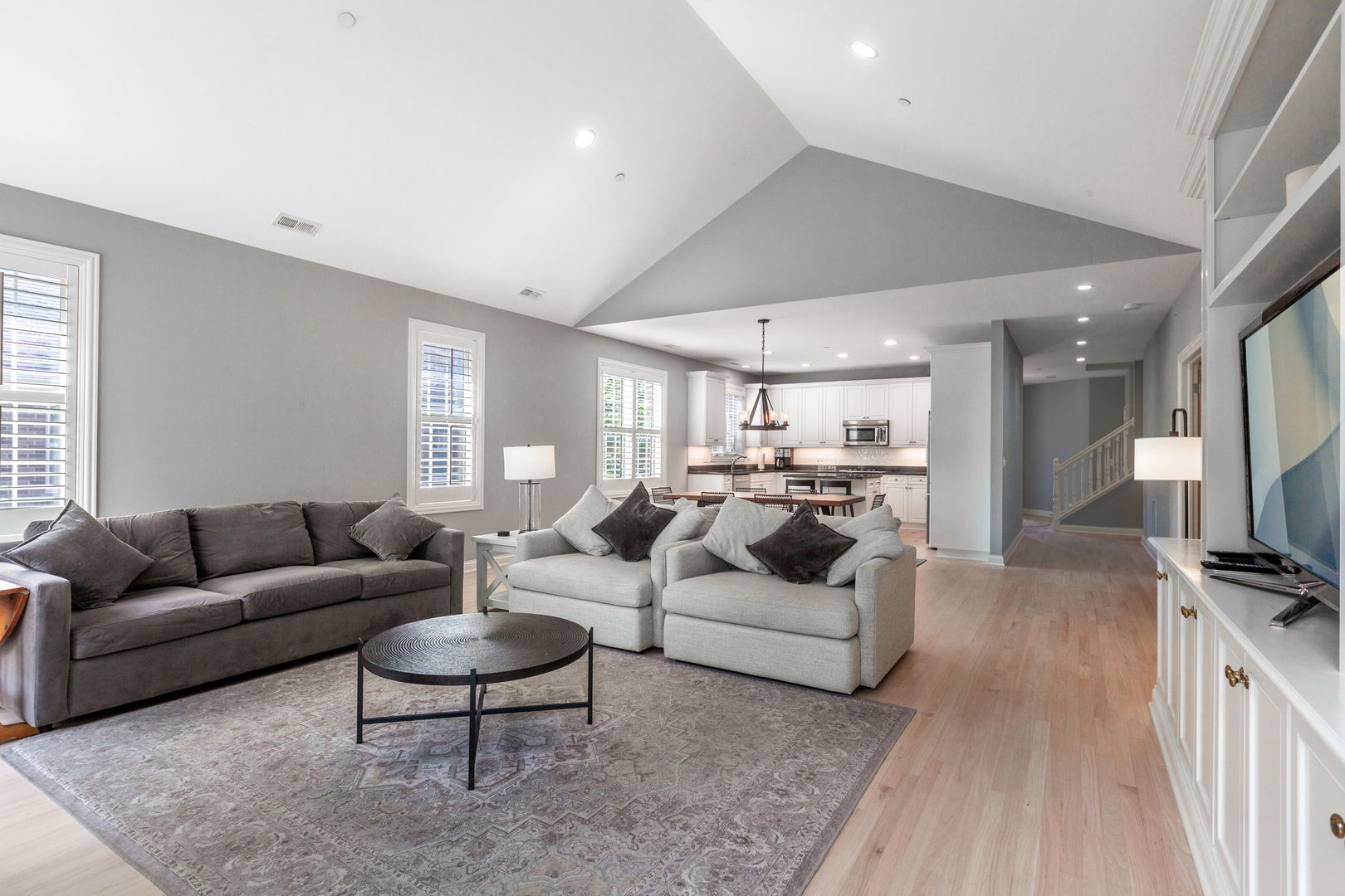 2162 Washington Drive 2162