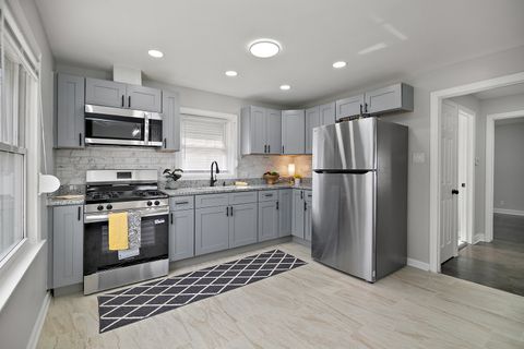 Tiny photo for 14819 Evers Street, Dolton, IL 60419 (MLS # 12579514)