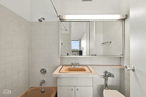 Tiny photo for 900 N LAKE SHORE Drive #1011, Chicago, IL 60611 (MLS # 12771916)