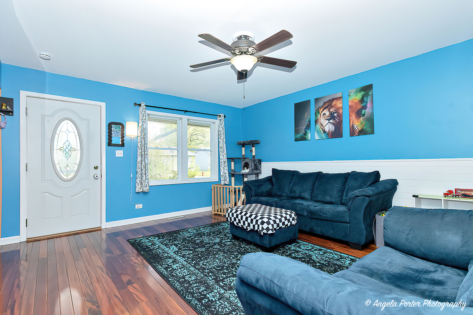 114 Woody Way