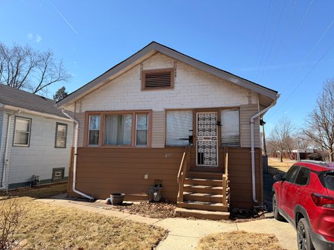 Photo of 1400 S 2nd Avenue, Maywood, IL 60153 (MLS # 12609053)