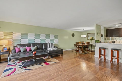 Tiny photo for 120 Lakeview Drive #519, Bloomingdale, IL 60108 (MLS # 12741293)
