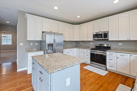 Tiny photo for 3500 Hopewell Place, Elgin, IL 60124 (MLS # 12424443)