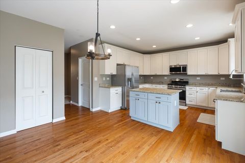 Tiny photo for 3500 Hopewell Place, Elgin, IL 60124 (MLS # 12424443)