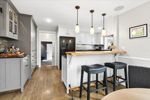 Tiny photo for 1334 S 5th Street, St. Charles, IL 60174 (MLS # 12584179)