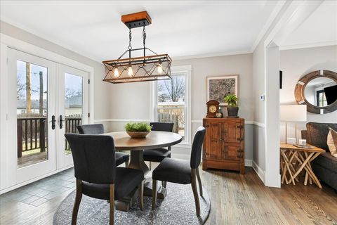 Tiny photo for 1334 S 5th Street, St. Charles, IL 60174 (MLS # 12584179)