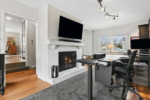 Tiny photo for 1334 S 5th Street, St. Charles, IL 60174 (MLS # 12584179)