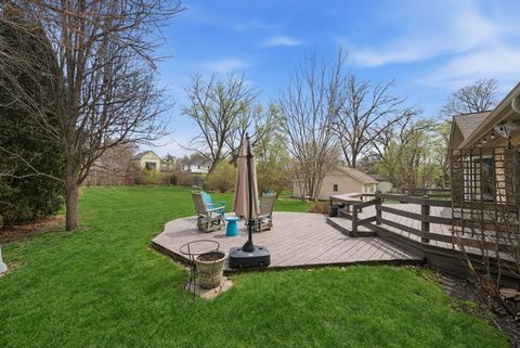 Tiny photo for 320 W Russell Street, Barrington, IL 60010 (MLS # 12514150)