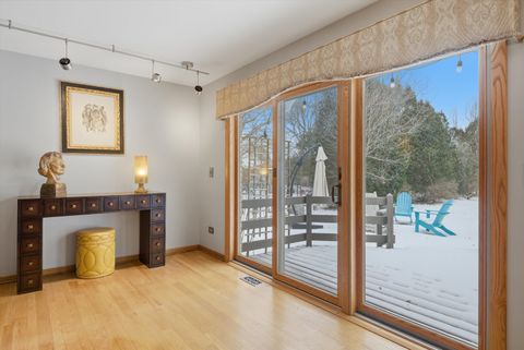 Tiny photo for 320 W Russell Street, Barrington, IL 60010 (MLS # 12514150)