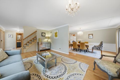 Tiny photo for 320 W Russell Street, Barrington, IL 60010 (MLS # 12514150)