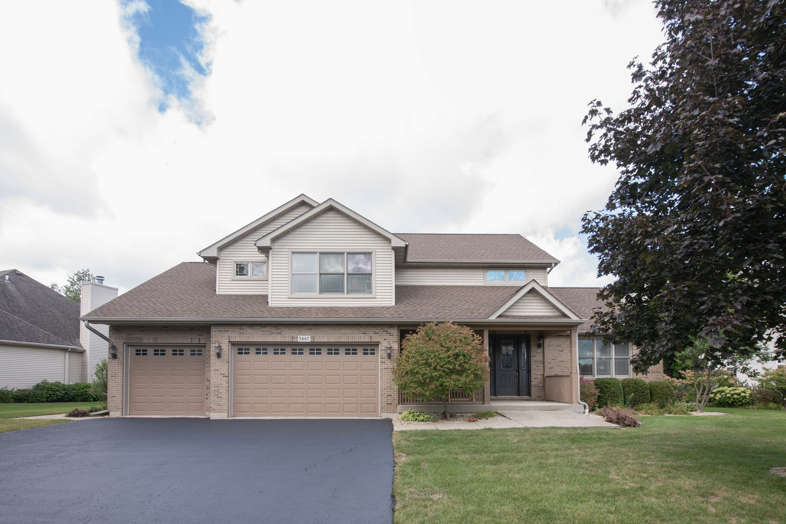 3467 Roseman Lane