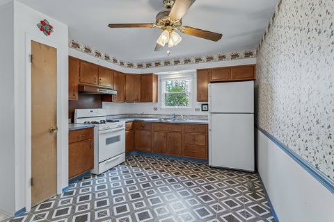 Tiny photo for 5809 Orange Lane, Oak Forest, IL 60452 (MLS # 12745370)