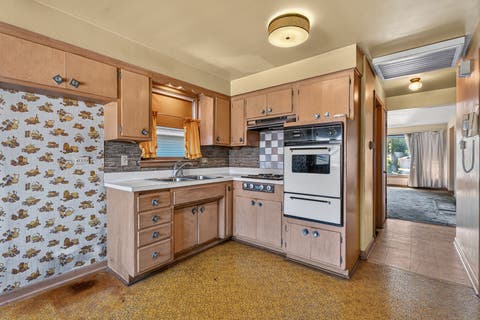 Tiny photo for 7811 McVicker Avenue, Burbank, IL 60459 (MLS # 12682755)