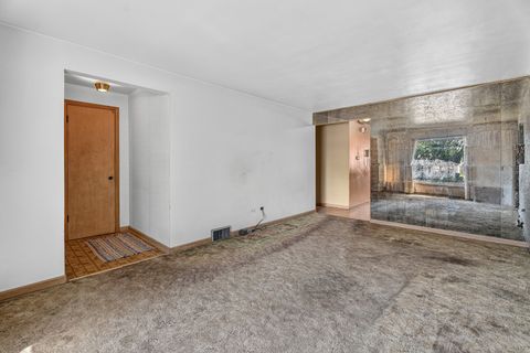Tiny photo for 7811 McVicker Avenue, Burbank, IL 60459 (MLS # 12682755)
