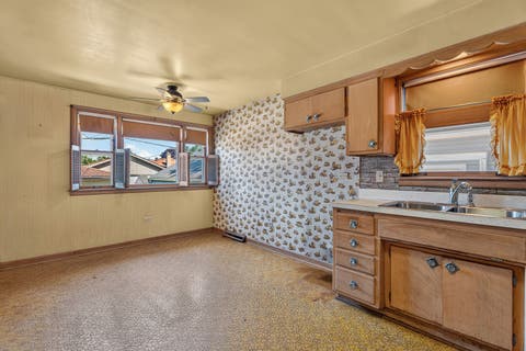 Tiny photo for 7811 McVicker Avenue, Burbank, IL 60459 (MLS # 12682755)