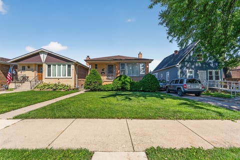 Tiny photo for 7811 McVicker Avenue, Burbank, IL 60459 (MLS # 12682755)