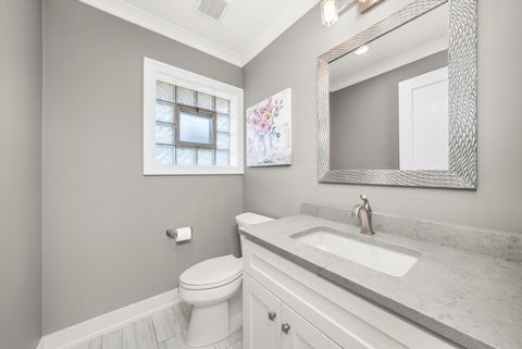 Tiny photo for 142 E QUINCY Street, Elmhurst, IL 60126 (MLS # 12519877)