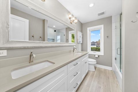 Tiny photo for 142 E QUINCY Street, Elmhurst, IL 60126 (MLS # 12519877)