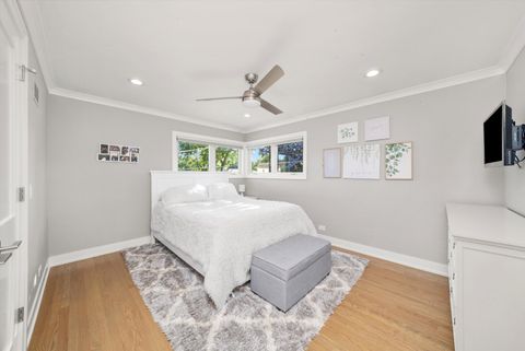 Tiny photo for 142 E QUINCY Street, Elmhurst, IL 60126 (MLS # 12519877)