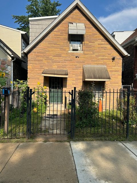 Photo of 609 N Hamlin Avenue, Chicago, IL 60624 (MLS # 12459177)