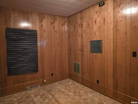 Tiny photo for 4760 RALEIGH Road, Eldorado, IL 62930 (MLS # EB460407)