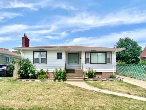 518 156th Place Calumet City IL 60409