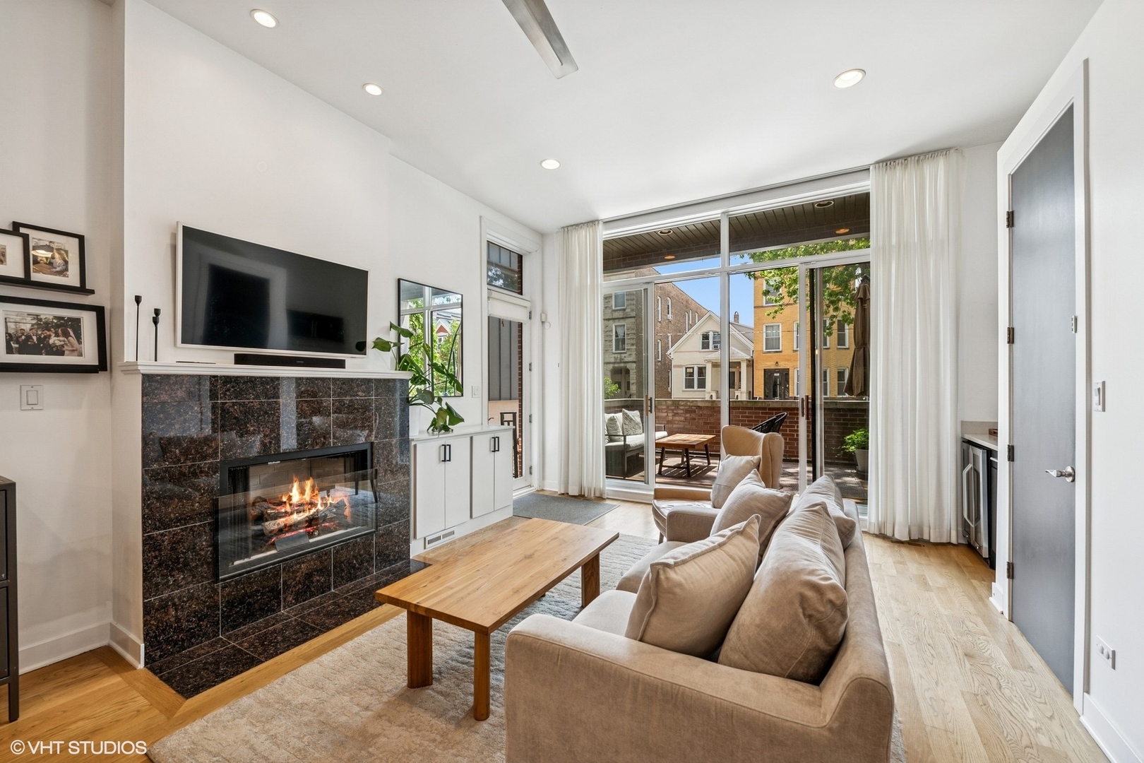 2020 W Iowa Street 1E