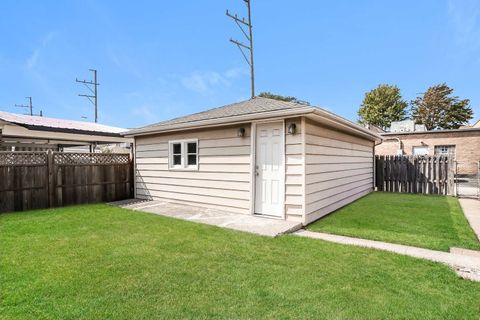 Tiny photo for 9006 W 22nd Place, North Riverside, IL 60546 (MLS # 12460619)