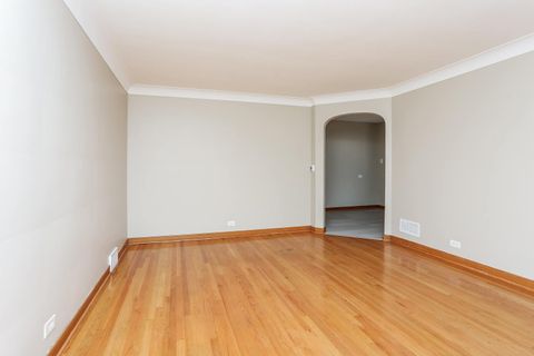 Tiny photo for 9006 W 22nd Place, North Riverside, IL 60546 (MLS # 12460619)