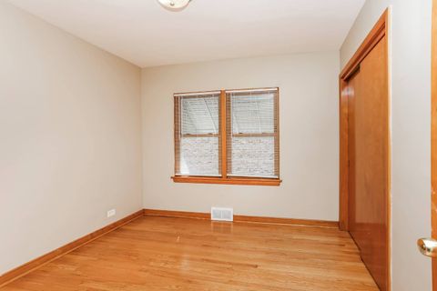 Tiny photo for 9006 W 22nd Place, North Riverside, IL 60546 (MLS # 12460619)