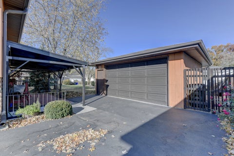 Tiny photo for 181 W 28th Street, South Chicago Heights, IL 60411 (MLS # 12676649)