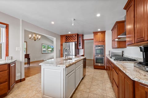 Tiny photo for 600 FLORENCE Drive, Park Ridge, IL 60068 (MLS # 12735930)