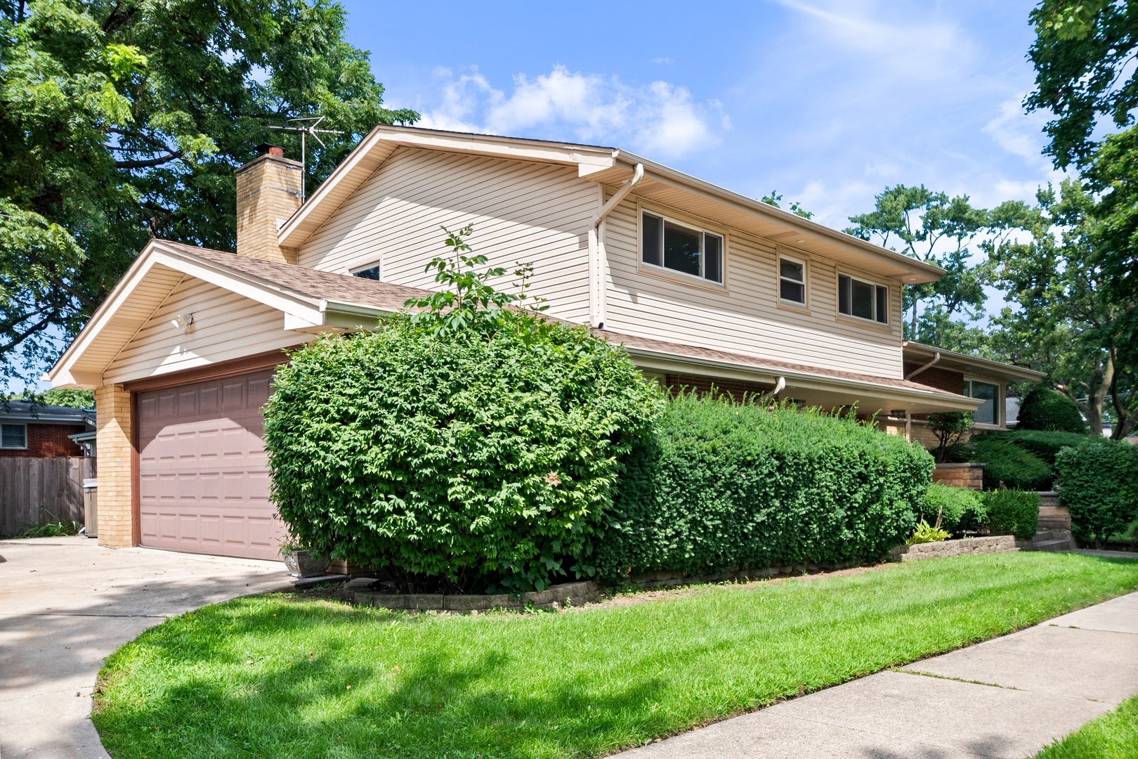 600 FLORENCE Drive